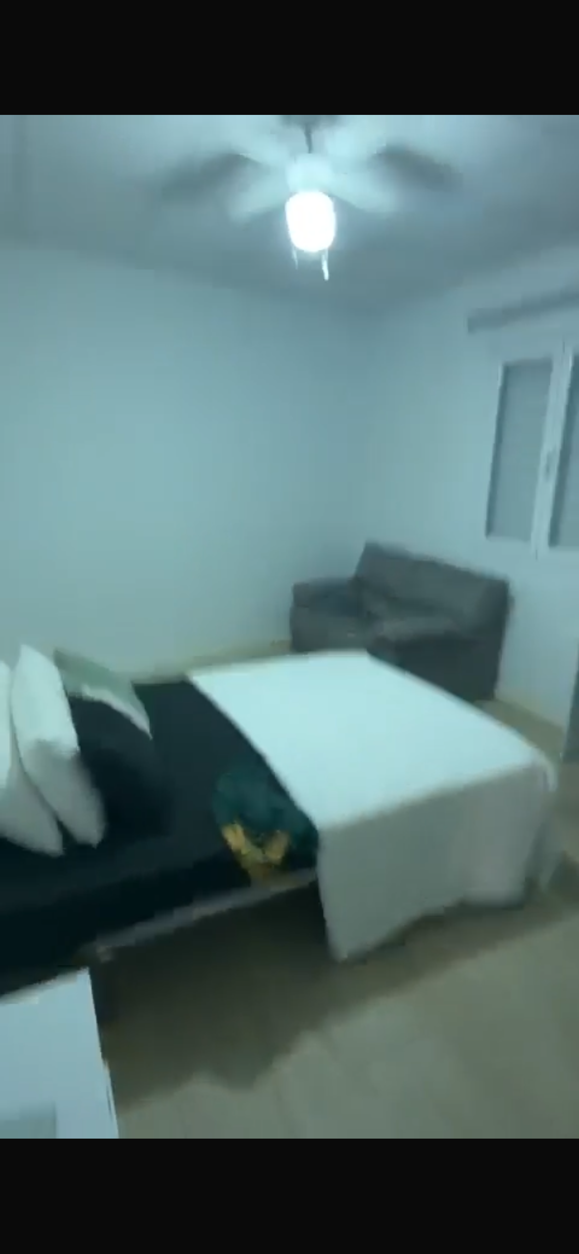 Vista de la habitación individual muy amplia en alquiler en La Ñora, Murcia